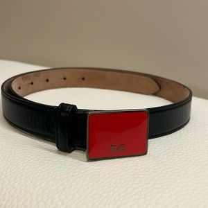 Dolce and Gabbana black leather belt